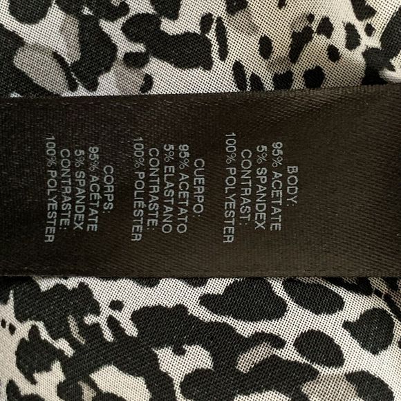 Chicos Travelers Tunic Top Women M Black With B&W Animal Print  Back 3/4 Sleeve - Picture 10 of 12